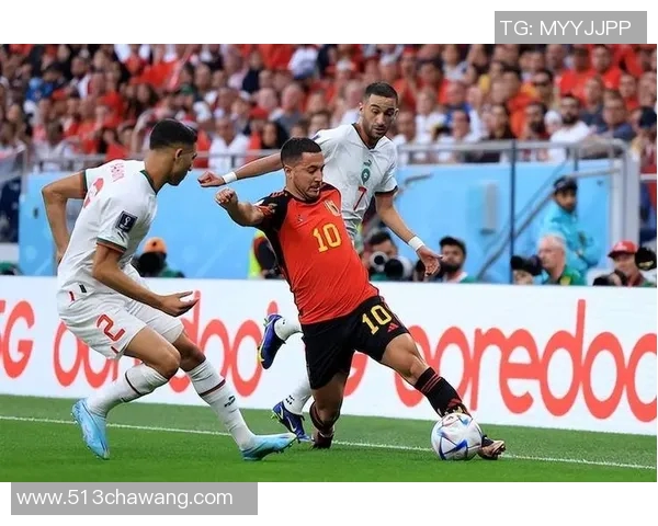 摩洛哥著名前锋哈基姆齐耶赫的足球之路与荣耀时刻 摩洛哥著名前锋哈基姆齐耶赫的足球之路与荣耀时刻