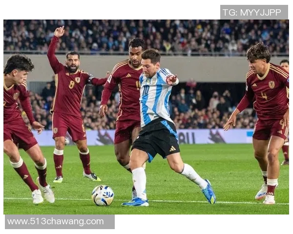 足球传奇谢幕:回顾球星们的辉煌岁月与退役后的全新生活 足球传奇谢幕:回顾球星们的辉煌岁月与退役后的全新生活